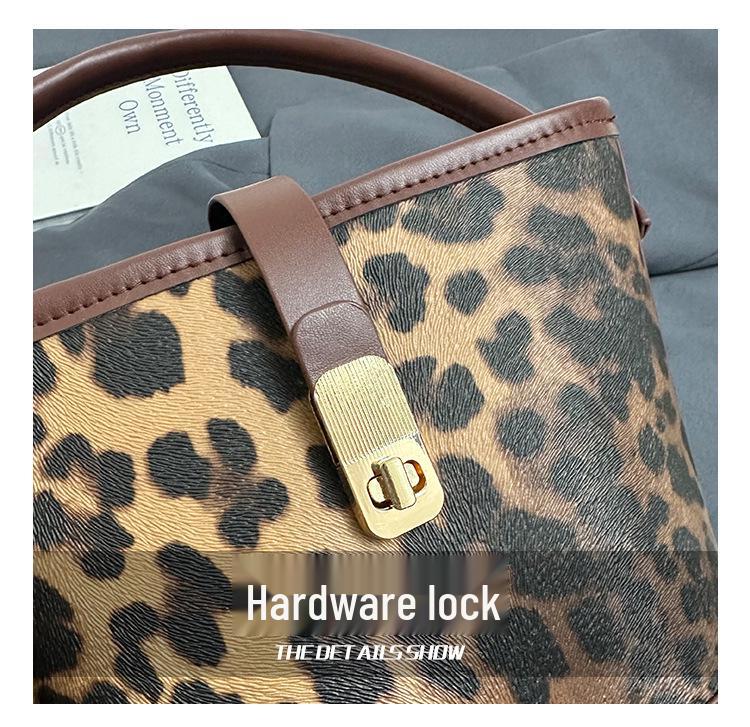 Geantă tote crossbody de damă cu imprimeu leopard la modă pentru toamna/iarna 2024