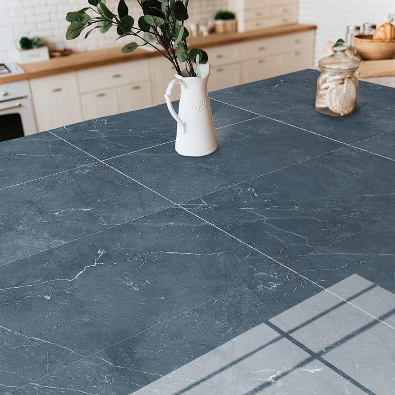 Samoprzylepna marmurowa tapeta samoprzylepna z klejem na podłogę z płytek winylowych do renowacji podłóg do domu, łazienki i kuchni