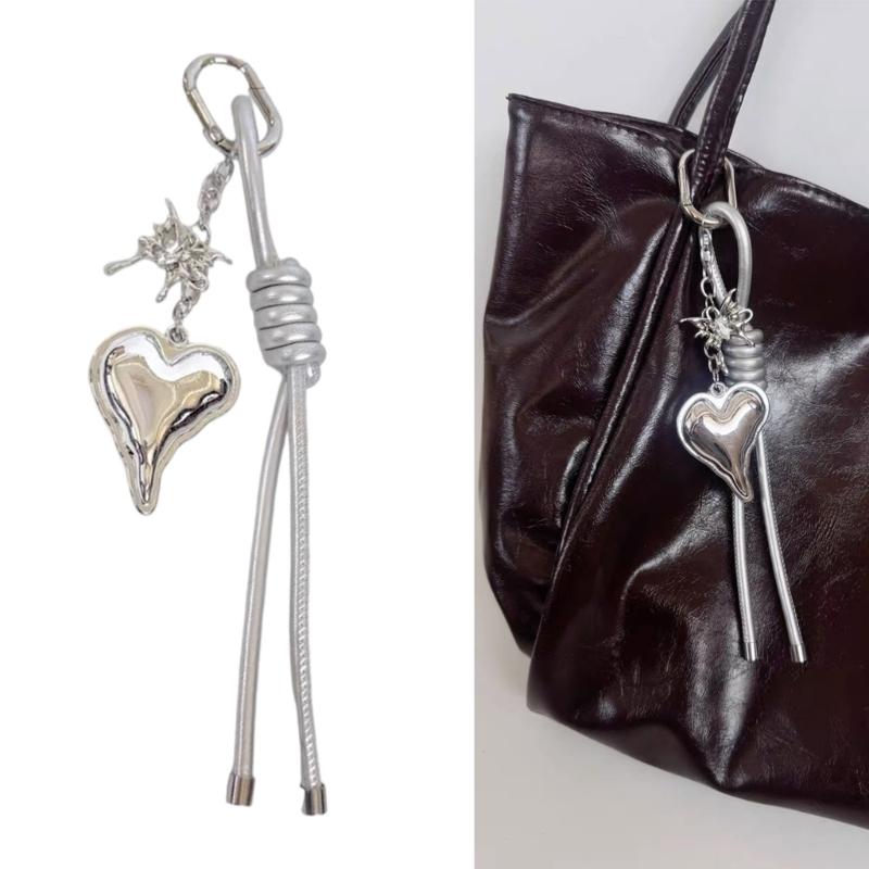 Handwoven Leather Heart Keychain Alloy Accent Hanging Decoration Jewellery Accessory for Keys Bags Gift Giving