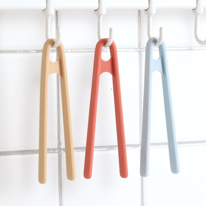 1Pcs Silicone Mini Multifunctional Non Slip Food Grade Fine Motor Tweezer Tongs For Boys Girls Daily Use Gift