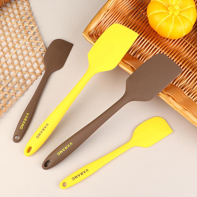 1Pc Silicone Baking Pastry Scraper Spatula Non-Stick Cake Scraper Cream Butter Spatula Heat-Resistant Kitchen Baking Pastry Tool