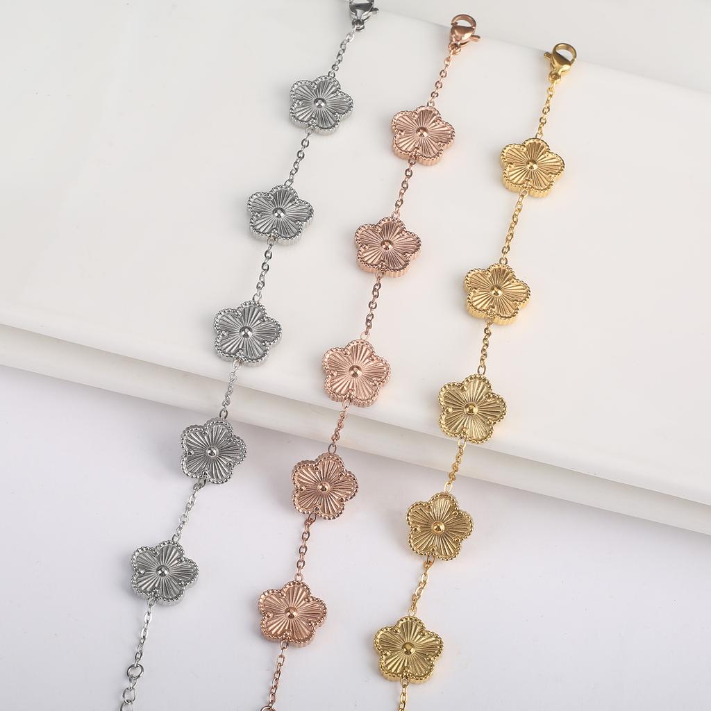 Heißer Verkauf Edelstahl Laser Fünfblatt Blume Blütenblatt Verstellbares Kleeblatt Armband Klassisch für Frau Mädchen Marke Zirkon Party Geschenk