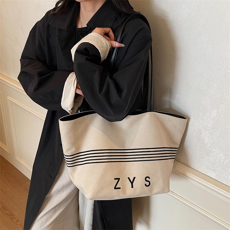 Canvas Bag Large Capacity Women's Shoulder Bag Commuter Tote Bag