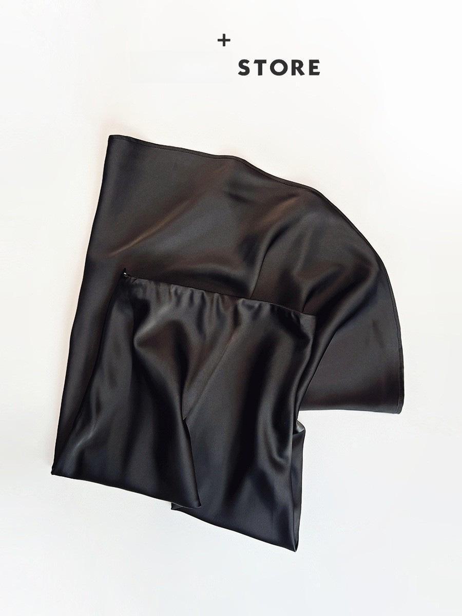 

Юбка А-силуэта с завышенной талией и силуэтом «рыбий хвост» 2024 года — тонкая, шелковистая и идеальная для весны/лета M чёрный