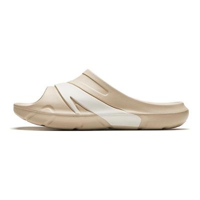 Sandales à glissière confortables à semelle souple série C37 Chaussures pour hommes Blanc cassé 912428592-4