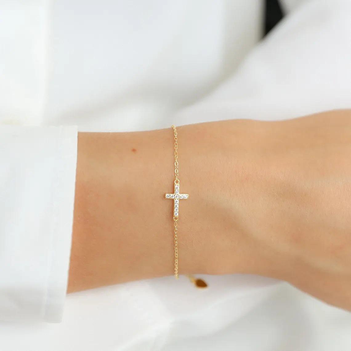 S925 Silver Design Cross Bracelet – Simple, Versatile & Trendy Wristband 925 Silver
