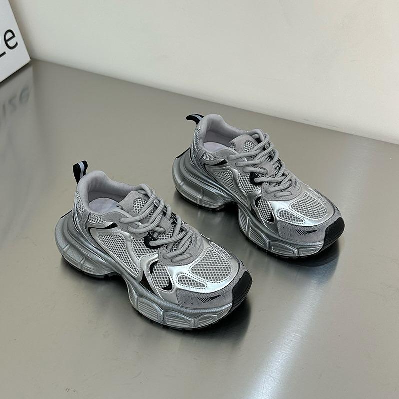 Plateauschuhe mit dicker Sohle für Damen, Sommer 2025 neu, silberfarbenes atmungsaktives Mesh, Damenschuhe, leichte Sport- und Freizeitschuhe