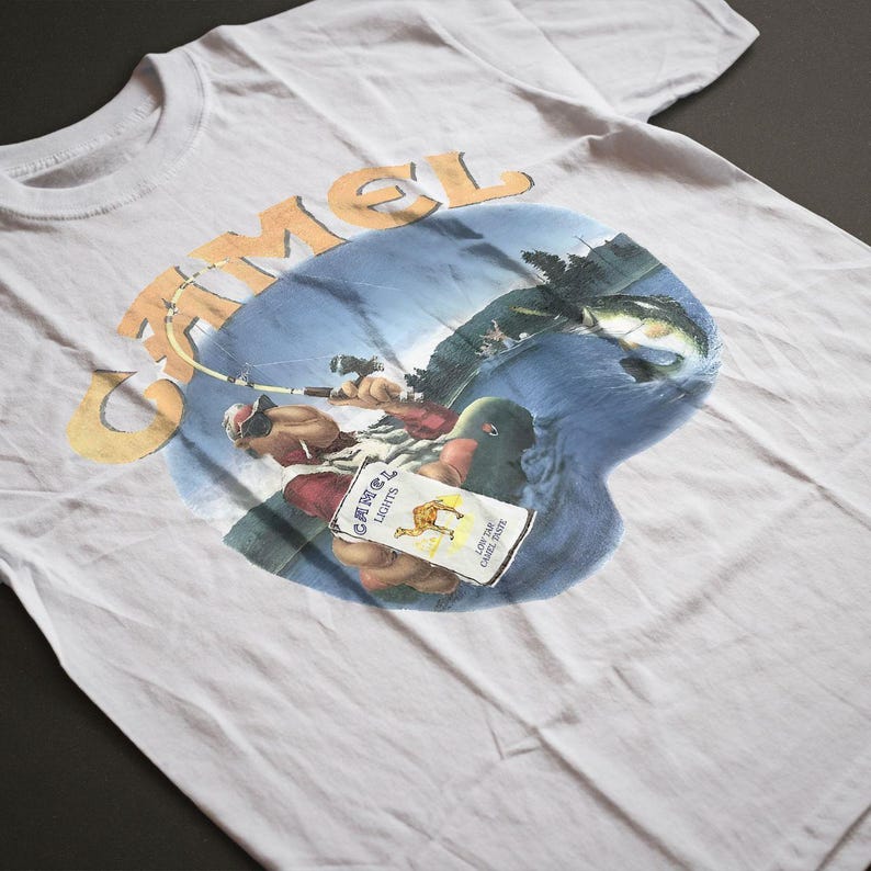 

Vintage Camel Smoking Joe Fly Fishing Cotton T-Shirt Unisex Women Summer 2026 Harajuku Tee Casual 90s Retro Streetwear Tee Tops XL