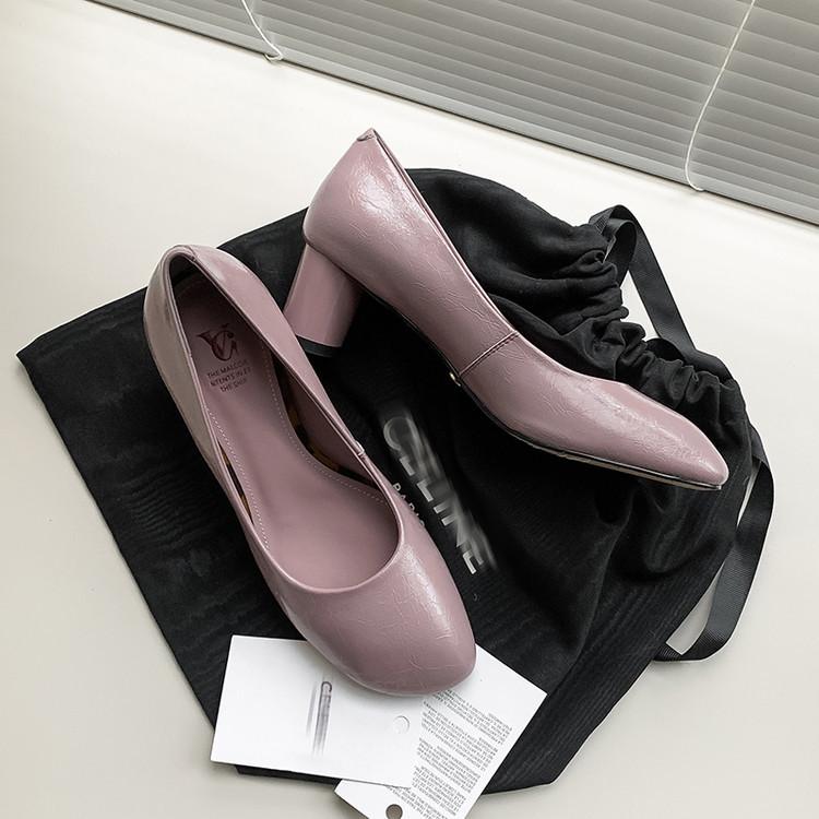 Xiaohong Explosion Recommendation~ Niche Design Commuting Temperament Thick Heel High Heels Candy Color 5cm Leather Single Shoes Women