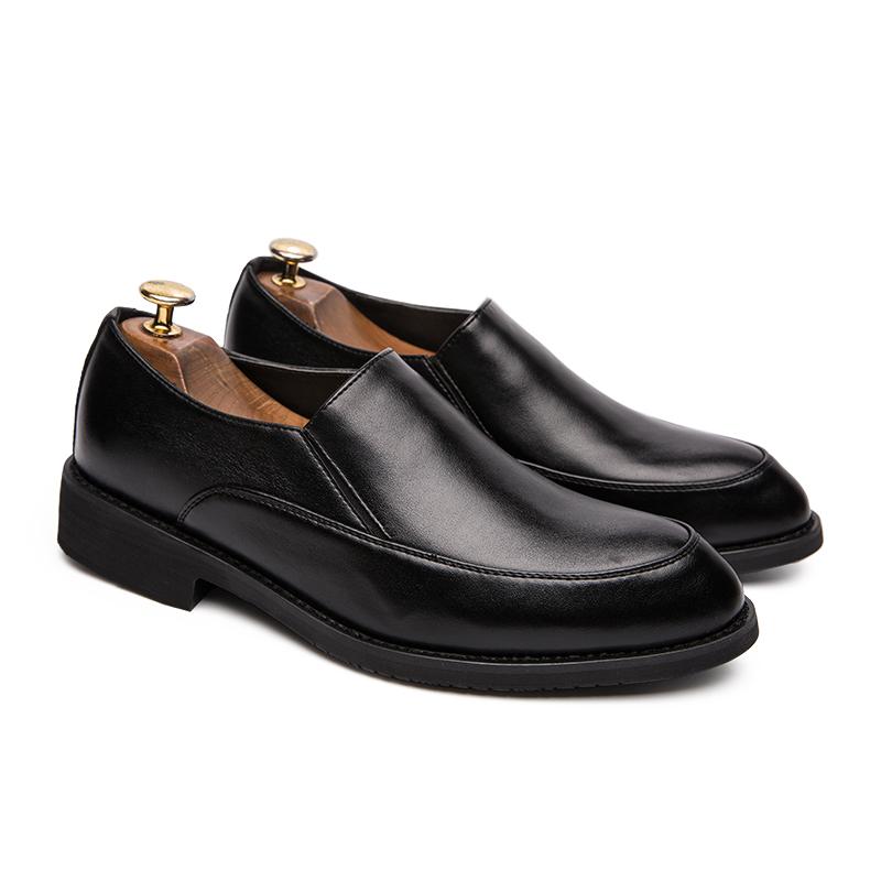 High-Quality Men Solid-Color Leather Loafers Pointed-Toe Comfortable Formal Business Office Shoe Fashionable Wedding Party Shoes