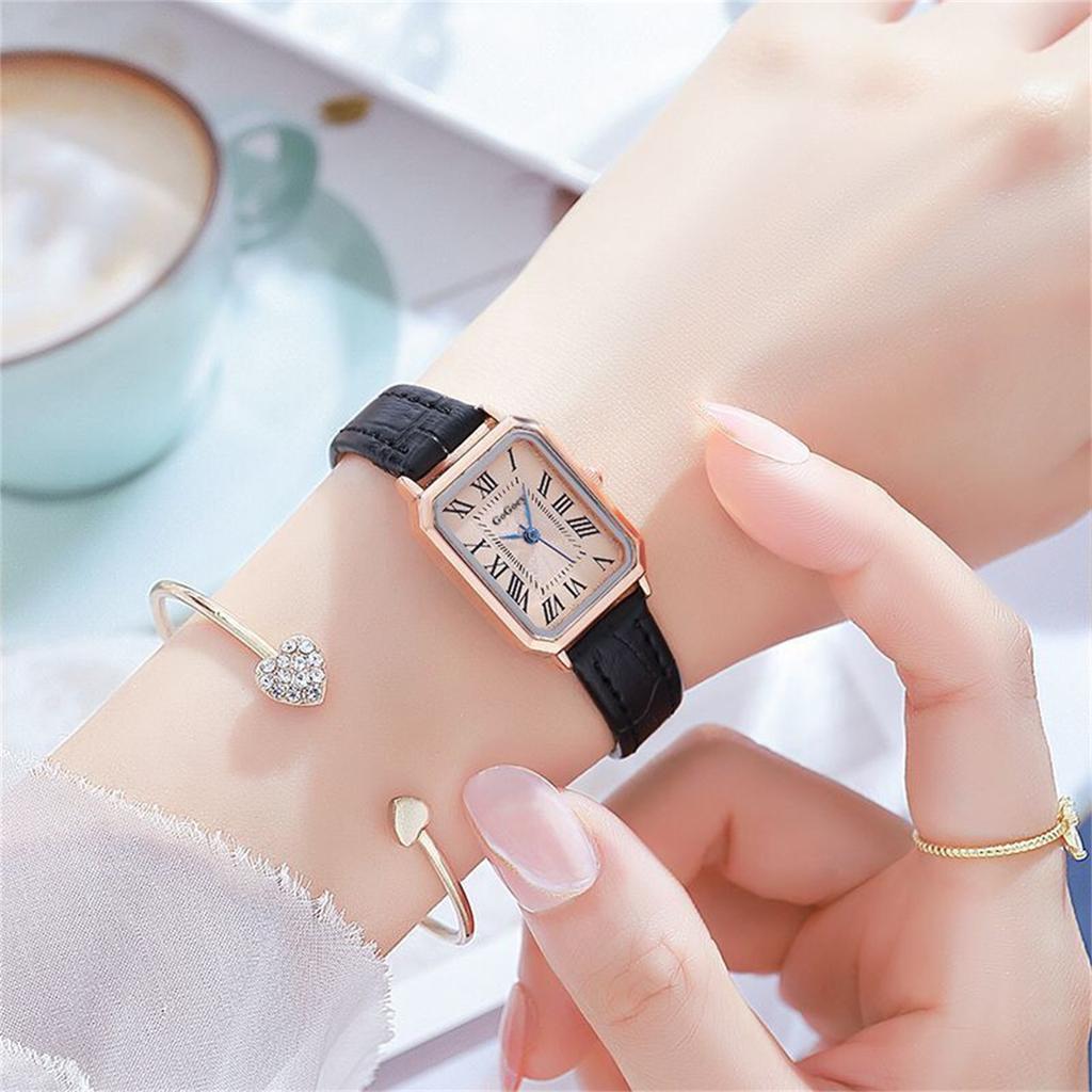 Women Fashion Leather Watch