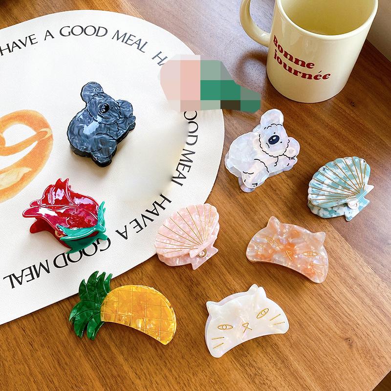 Acetate Hair Chic Clips Featuring Bright Fruit And Animal Designs Perfect For Fashionable Women