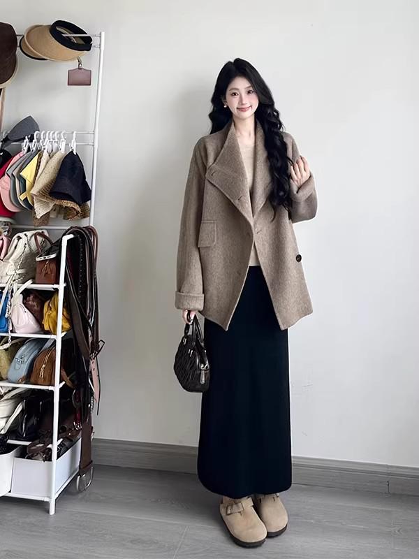 Coffee Color Women's Woolen Lapel Coat - 2025 Hepburn Style Autumn/Winter Edition