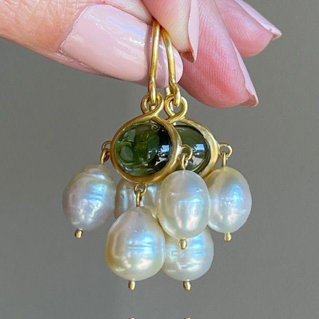 Trendy Retro Women's Earrings - Creative Fashion Design