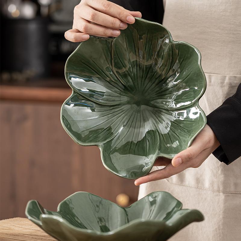 European Retro Ceramic Creative Lotus Leaf Plate Household Vegetable Plate Living Room Fruit Plate Candy Plate Homestay Restaurant Tableware Plate