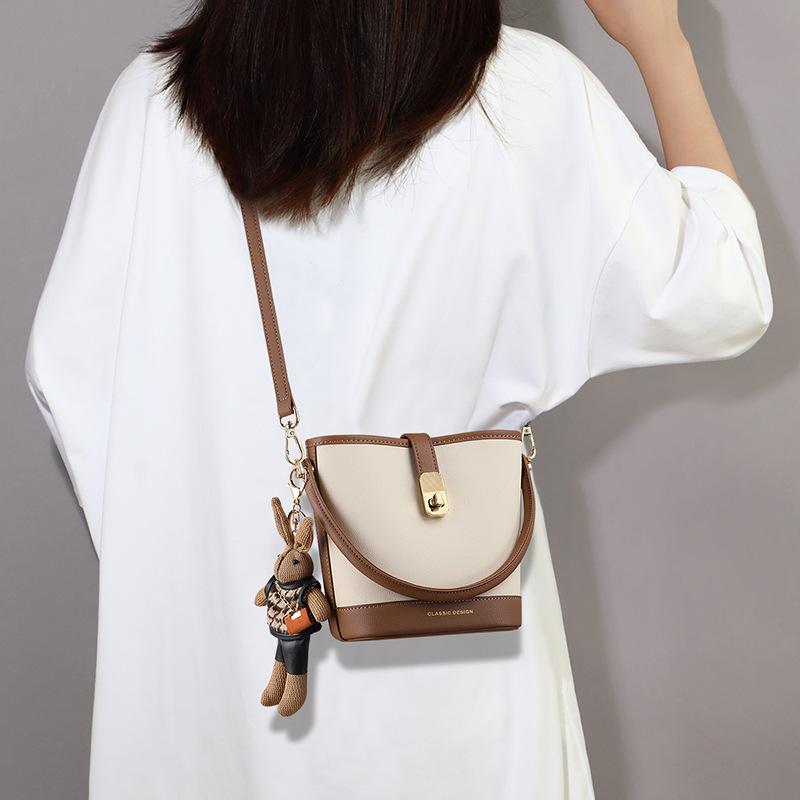 

Сумки Сумки-ведра Женские 2025 Лето Новые Кожаные Женские Сумки На Плечо Новые Сумки Премиальные Сумки Багаж