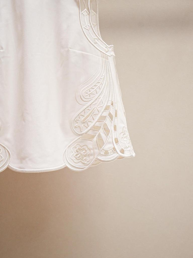 M's Chic French Minimalist Embroidered Vest Top & Casual Pants Set for Spring/Summer