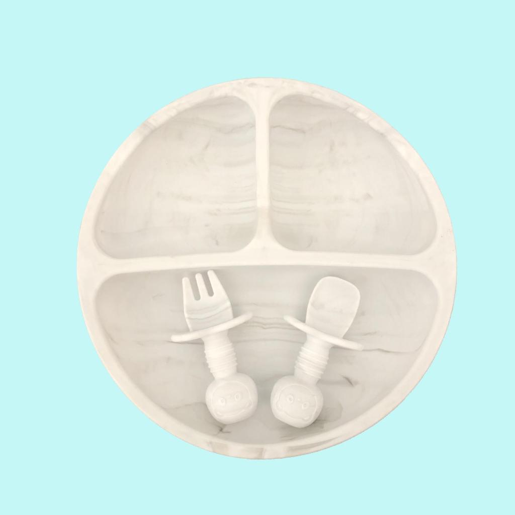 Silikon Smiley-Gesicht Kinderplatte mit unterteilten Abschnitten, Gabel- und Löffelset
