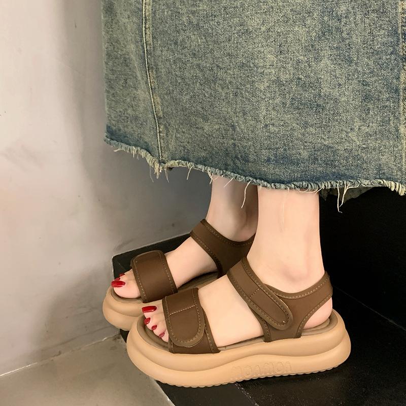 Platform sandals women's new summer sports soft-soled work versatile, not tired feet non-slip beach shoes