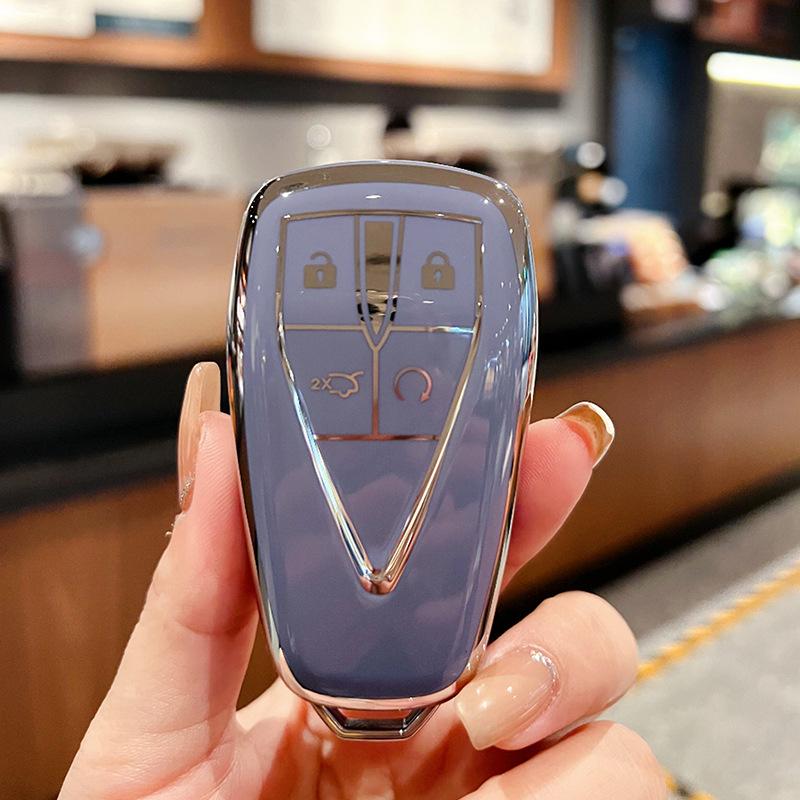 Applicable to Changan cs75plus key set Yidong univ Auchan x5 male unik shell cs55/cs35plus buckle