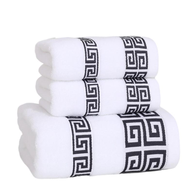 3pcs Christmas Green Towel Sets Cotton Bathroom Geometric Oversized Bath Towel Cover 70x140cm and 2pcs 35x75cm Hand Face Towels
