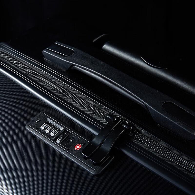 ZMN Woodpecker Classic Hencard ZRA-8033 Luggage