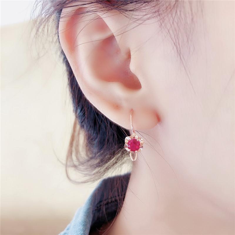 585 Purple Gold Red Crystal Flower Earrings For Women Plated 14K Rose Gold Inlaid Gemstone Small Sweet Elegant Charm Jewelry
