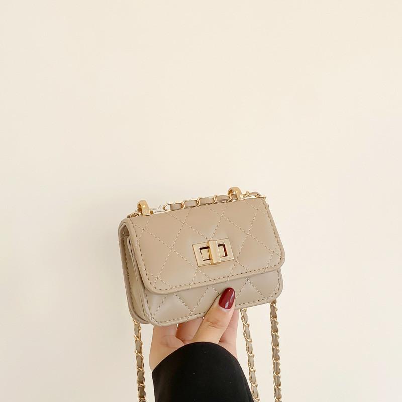 Stylish Black Quilted Chain Shoulder Bag For Women Pu Leather Mini Square Bag