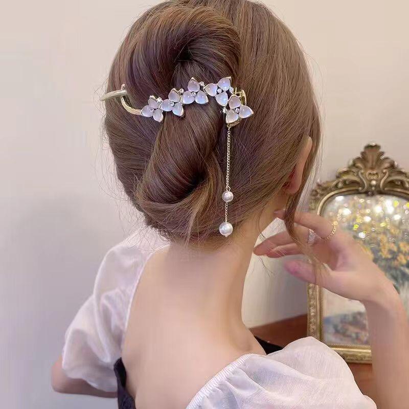 11cm Trendy Tassel Metal Hair Claw Clip - Women's Elegant Updo Hair Accessory