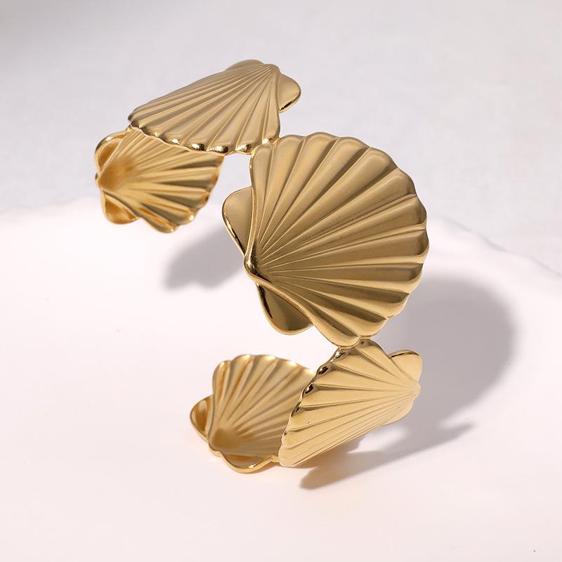 Non-tarnish Minimalist Europe and The United States Stainless Steel Wide Version Scallop Opening Bracelet Women's Niche Light