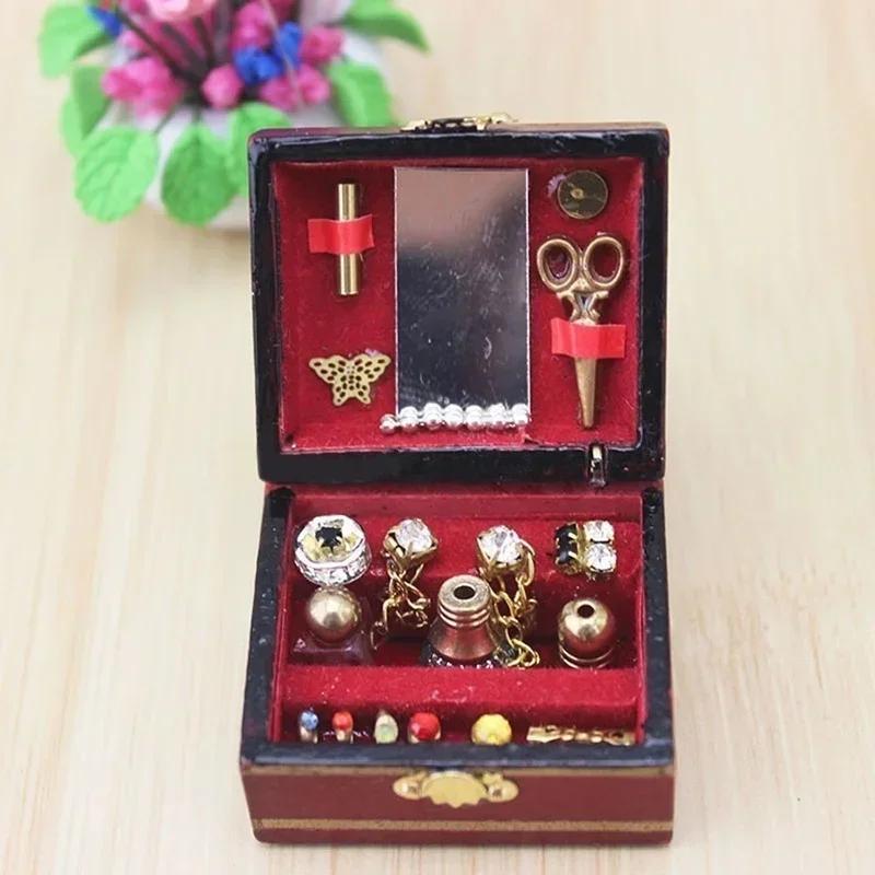 New 1: 12 Mini Retro Makeup Boxes Dollhouse Furniture Model Scene Ornaments Mini Jewelry Boxes Home Desktop Ornaments Miniatures