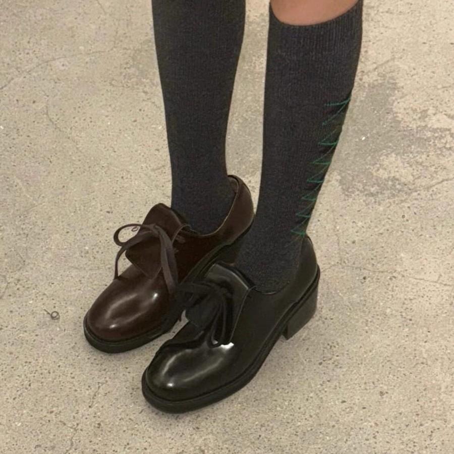 

Весенние кожаные ретро туфли на шнуровке на платформе на высоком каблуке в британском стиле на толстом каблуке маленькие кожаные туфли Дерби одинарные туфли 40 чёрный