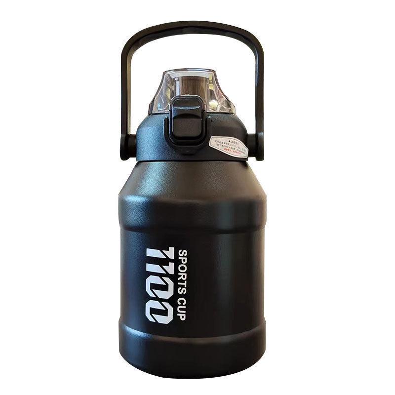 

Large Capacity 316 Stainless Steel Insulated Water Bottle with Straw - Portable for Outdoor Sports and Fitness 1100ML чорний