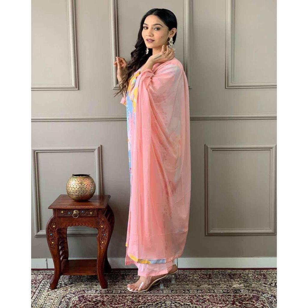 Hot and Latest Kurti set