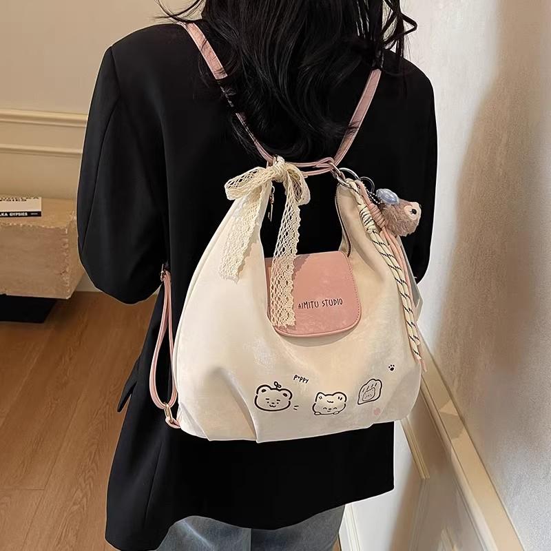Tote bag 2025 new autumn and winter women's bag, large capacity, cute shoulder bag for commuting, versatile large backpack