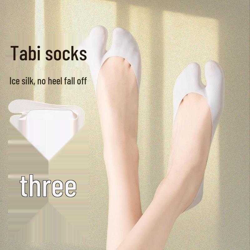 Two-Toe Low-Cut Invisible Socks with Anti-Slip Heel - Breathable and Thin for Summer