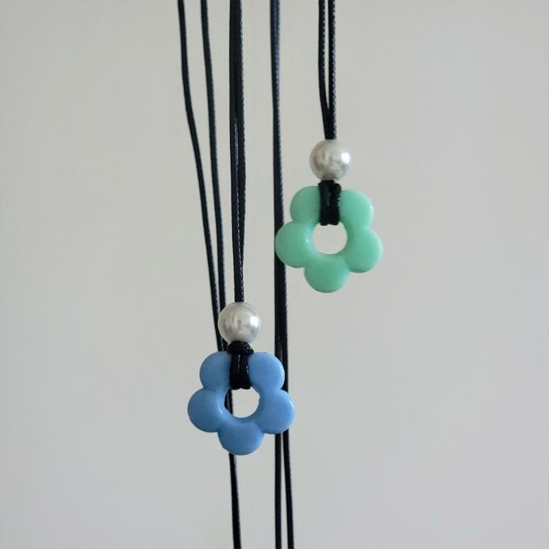 Sweet Cool Pearl Flower Pendant Necklace Fashion Summer Choker Wax Rope Lace up Collar Necklace Statement Jewelry