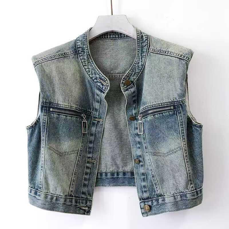 

Женский летний европейский джинсовый жилет 2025 года с воротником-стойкой без рукавов – Дизайн с цветовыми блоками, выцветший, потертый Extra Large