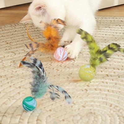 Jouets interactifs pour chats d'intérieur 5 pièces Ensemble de balles rebondissantes interactives pour chats avec plumes Jouets sûrs et amusants pour la dentition des animaux de compagnie Pour