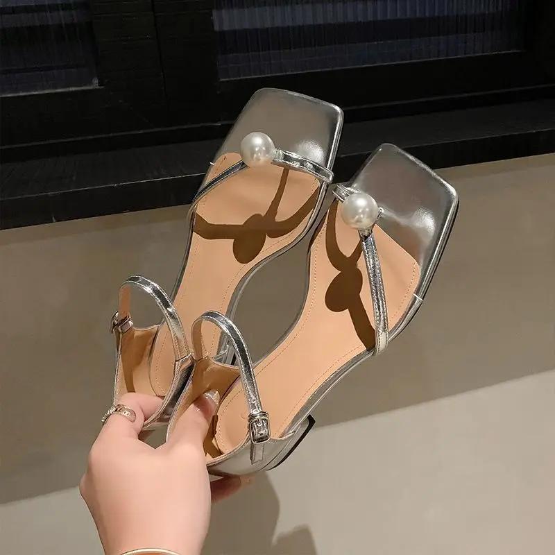 

Roman Style Summer 2025 One Word Beach Sandals for Women Open Toe Buckles Block Heel Footwear Red Outdoor with Strap Pearl H F 35