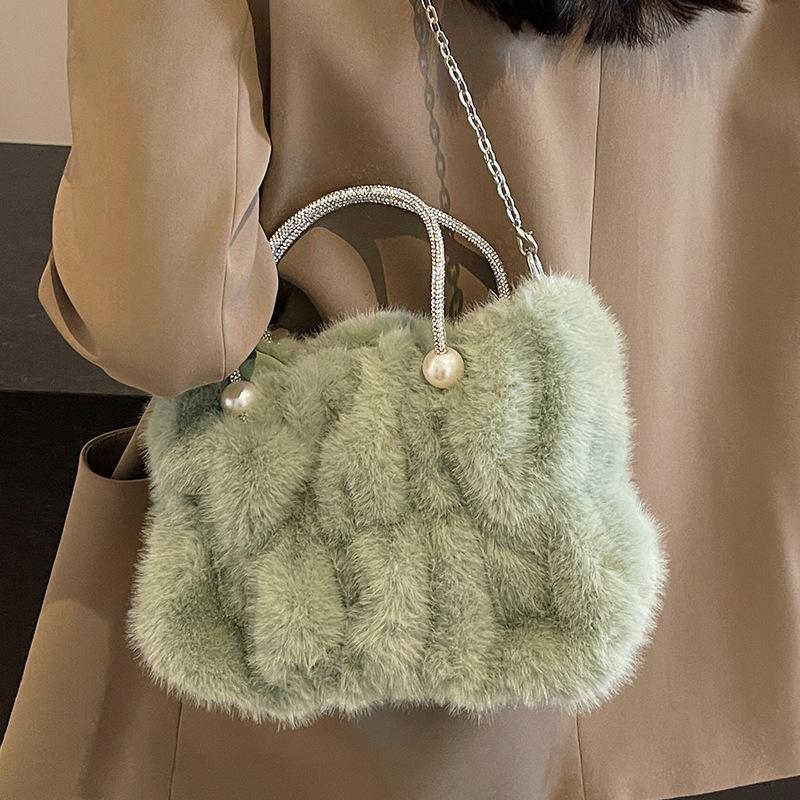 Mao Mao bag women's bag pleated cloud bag 2025 tide daily shoulder messenger bag handbag high value plush bag