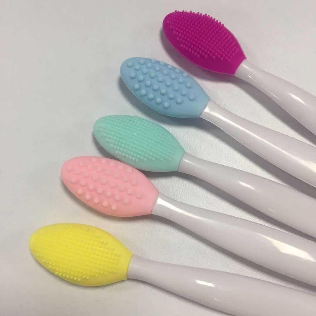Silicone Soft Rubber Facial Cleansing Brush for Pores and Blackheads