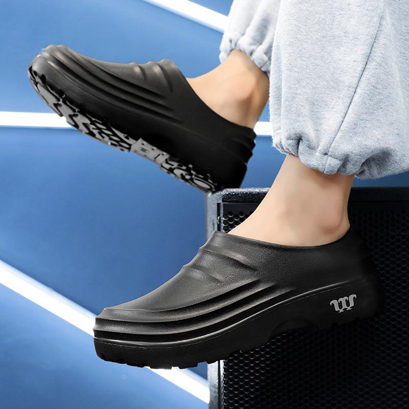 Fashion Summer Men's Shoes Anti Slip Indoor Kitchen Work Lightweight Waterproof New Fashion Garden Shoes Anti Slip Beach Shoes 39-48