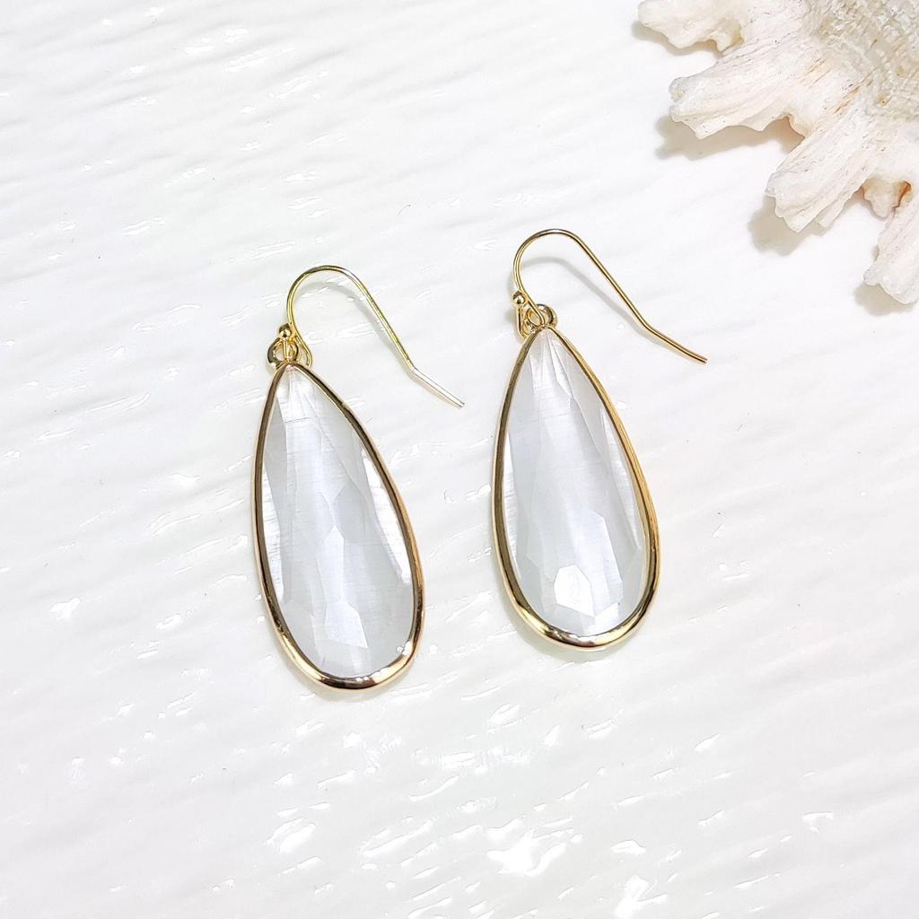 Green Cat's Eye Faceted Teardrop Pendant with Natural Stone and Crystal Earrings