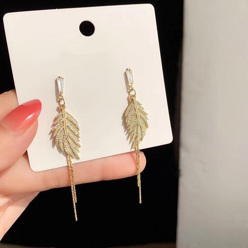 Leaf Feather Fringed Earrings Temperament Show Face Thin Full Diamond Leaf Earrings Light Luxury High Sense