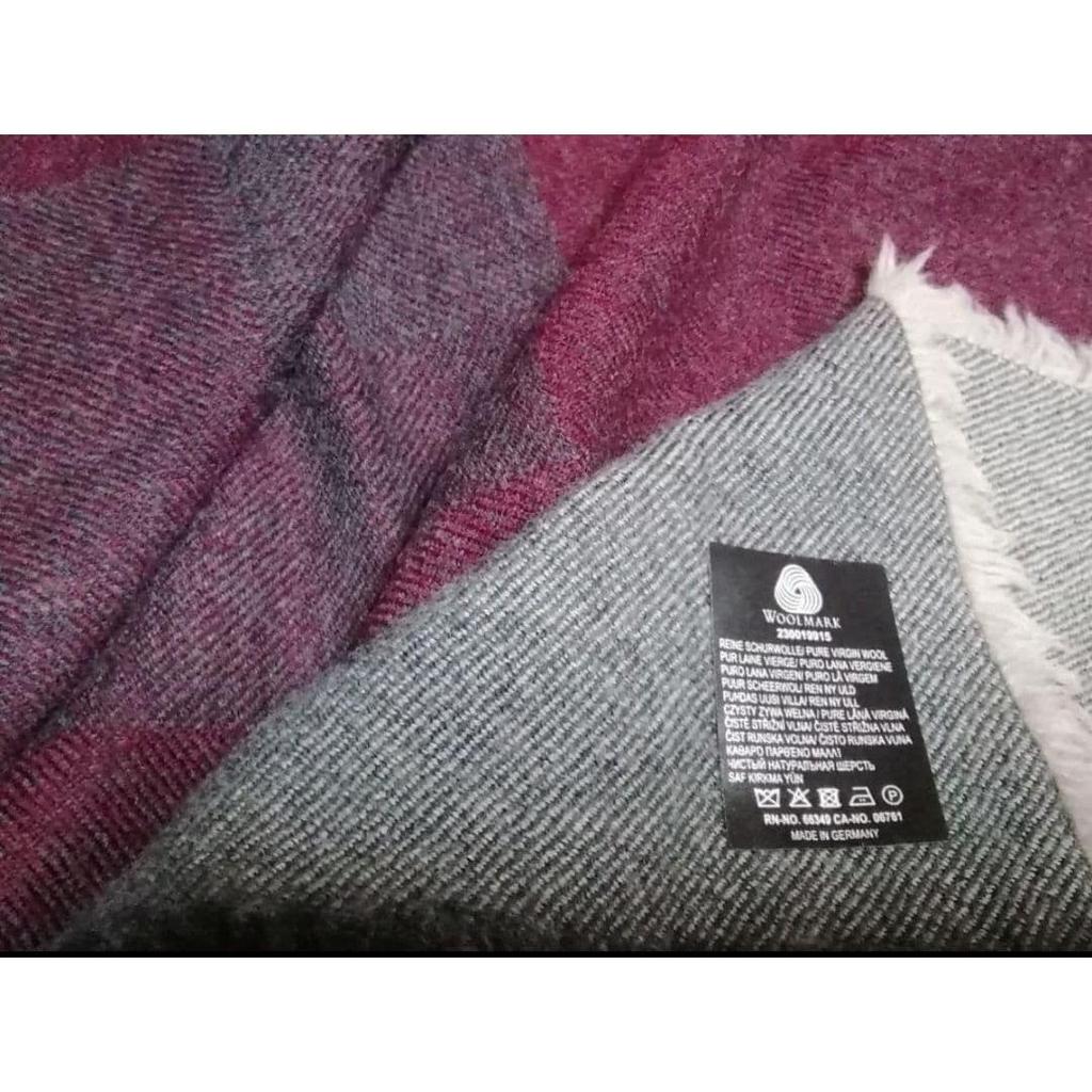 Used Fluss Stall Wool Block Pattern Bordeaux