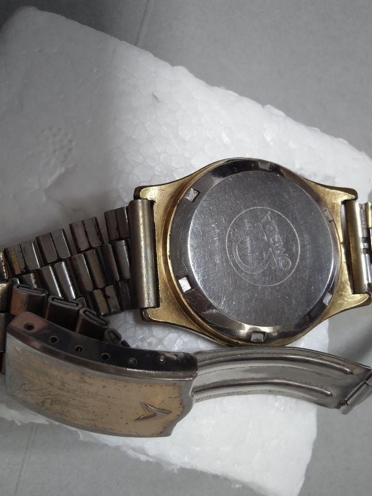 [USED] SEIKO Chronus Watch Silver