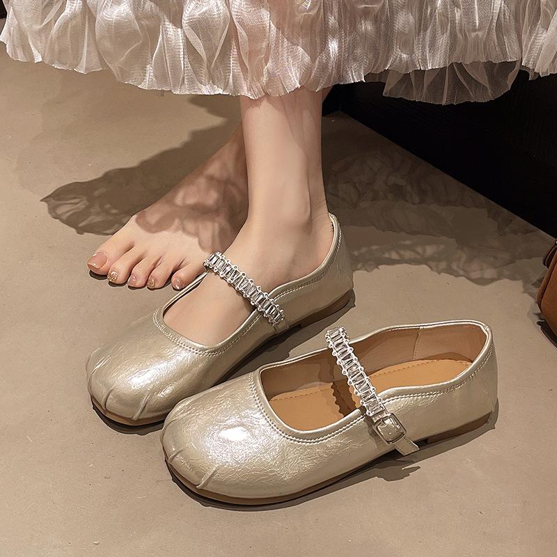 

French niche soft sole with silver Mary Jane shoes women s 2025 summer flat heel women s round head rhinestone shoes 40 шампанского