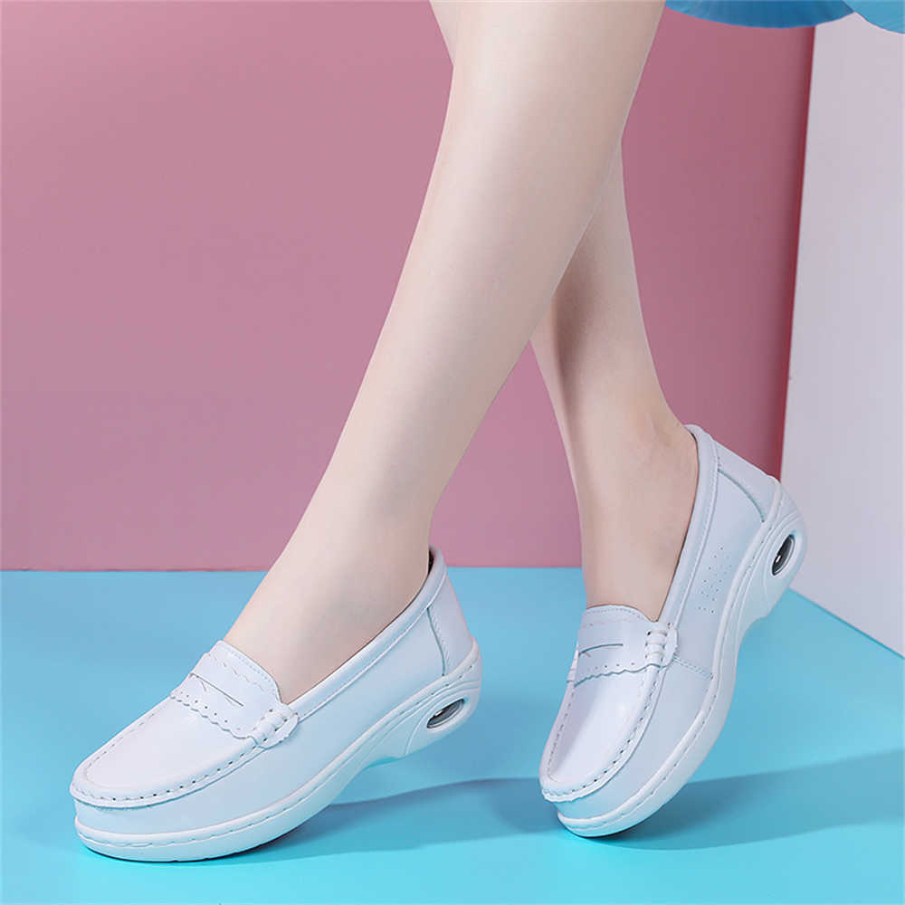 Fashion Massive Without Laces Ladies Shoes Brand Flats New In Sneakers Woman Brand Luxury Sport Scarp Entertainment Tennes Design