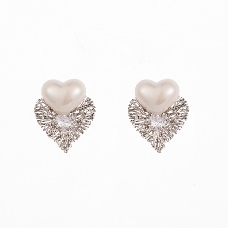 Metal Wing Heart Imitation Pearl Geometry Stud Earrings For Women Jewelry Simple Wedding Christmas Girl Gift Jewelry